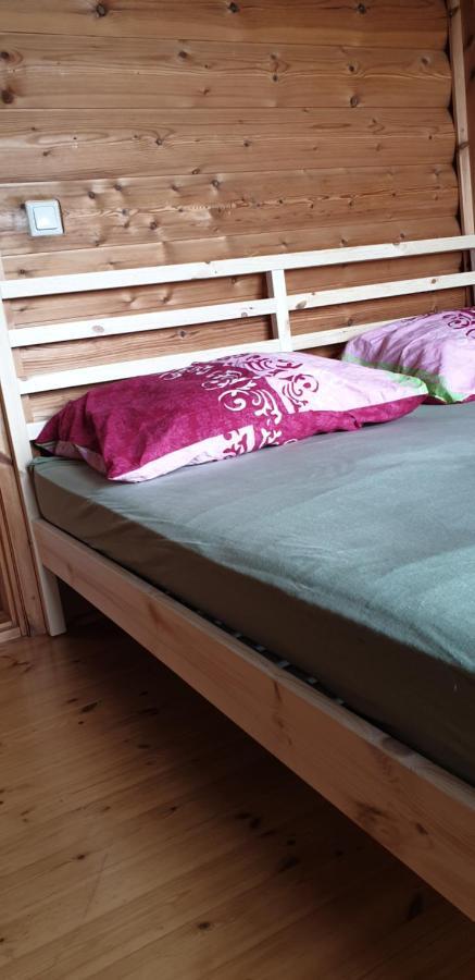 Cosy Spacious Wooden Chalet Na Hrib Stiska Vas Eksteriør bilde